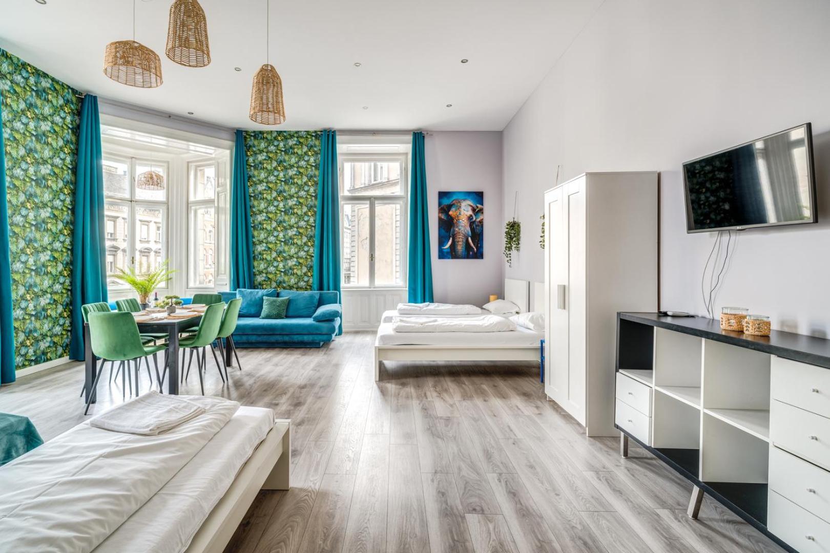Downtown Delight - Erzsebet Blvd - 13 Ppl Apartamento Budapeste Exterior foto