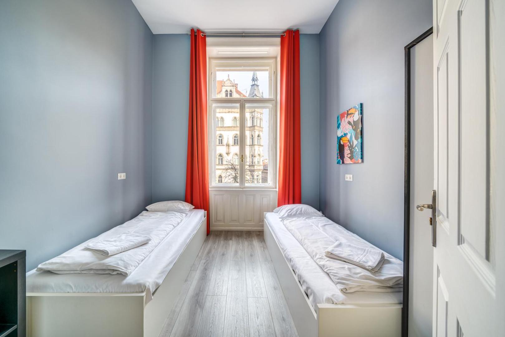 Downtown Delight - Erzsebet Blvd - 13 Ppl Apartamento Budapeste Exterior foto