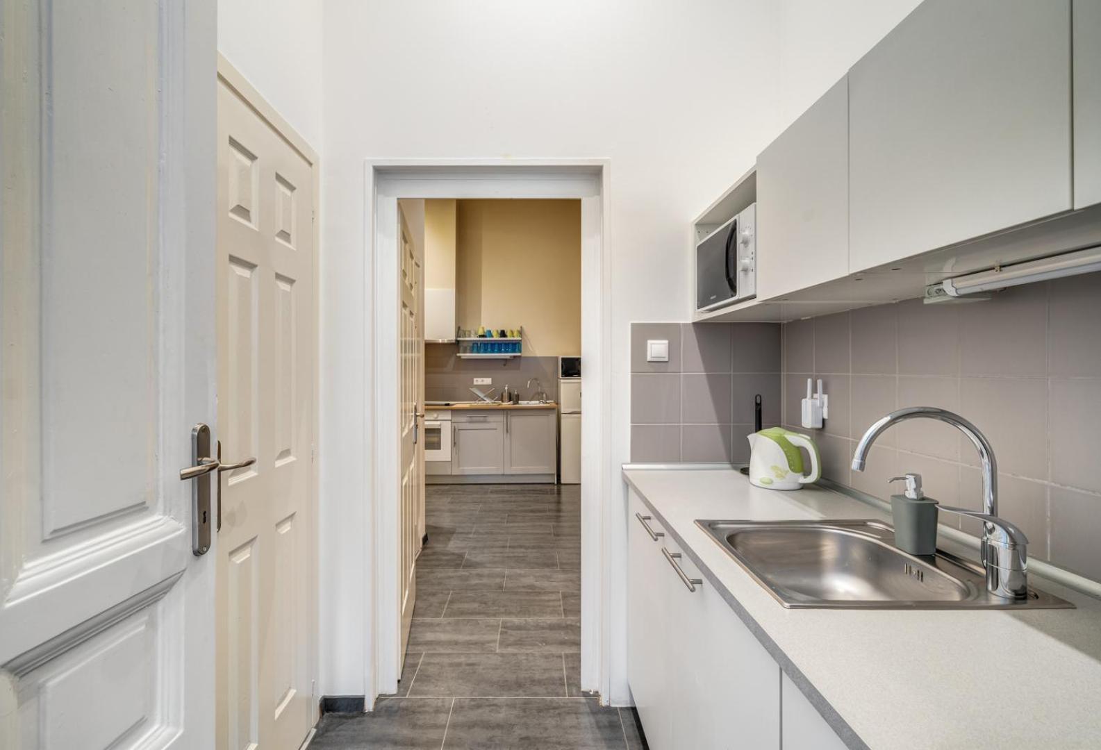 Downtown Delight - Erzsebet Blvd - 13 Ppl Apartamento Budapeste Exterior foto